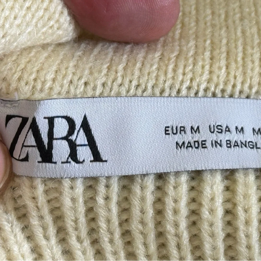 Zara Chunky Knit Wool Blend Flutter Mini Pull-On Skirt-Cream | Size M